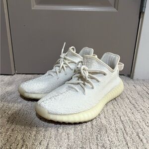 Adidas Yeezy Cream White